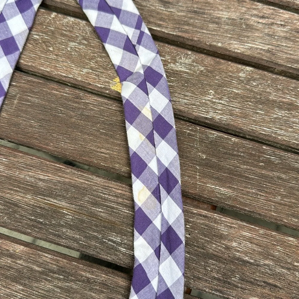 Child’s tie